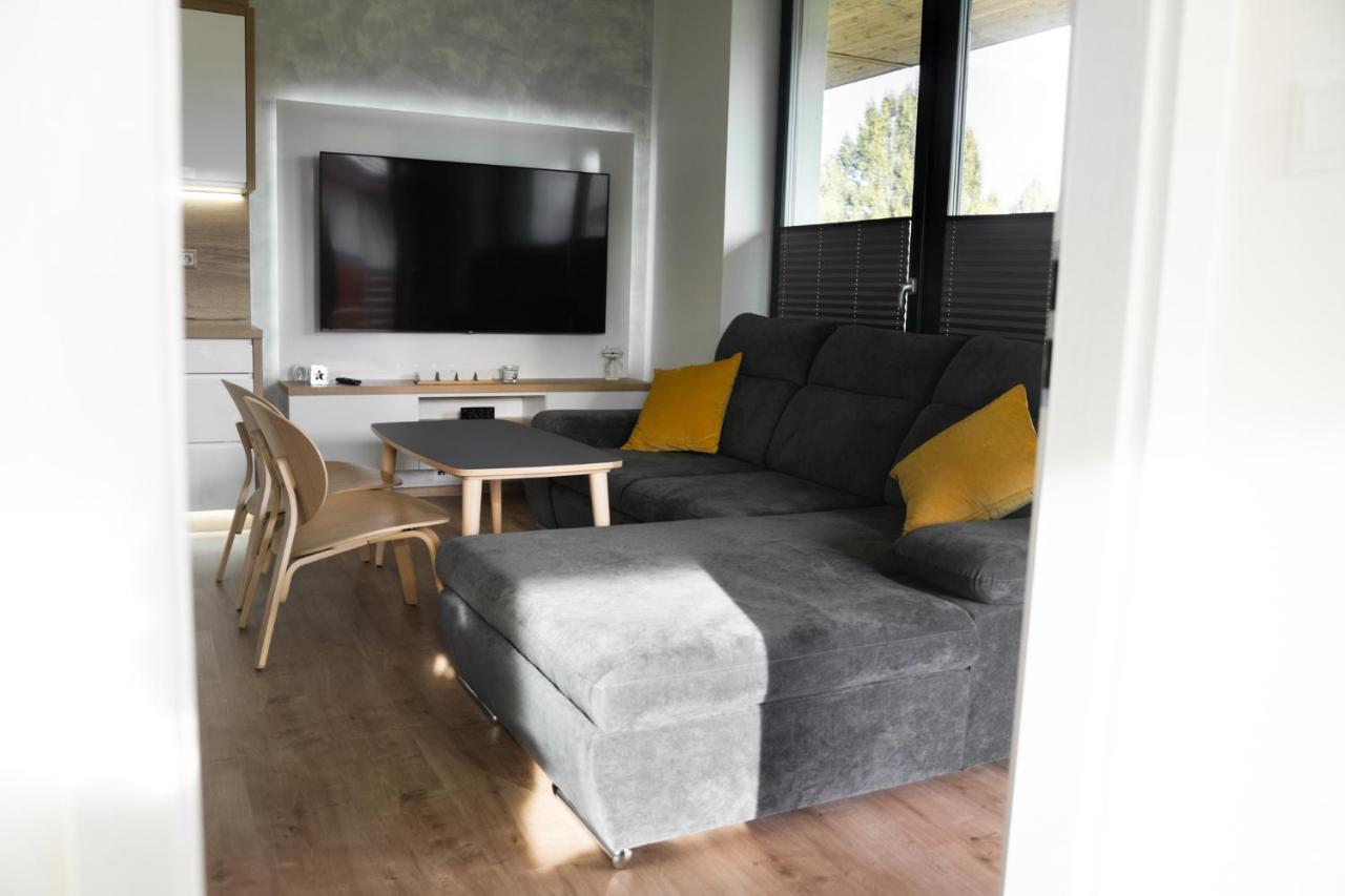 Ubytovani V Beskydech - Apartman Kaja Celadna Exterior photo